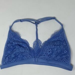 Victoria secret body by Victoria large bra